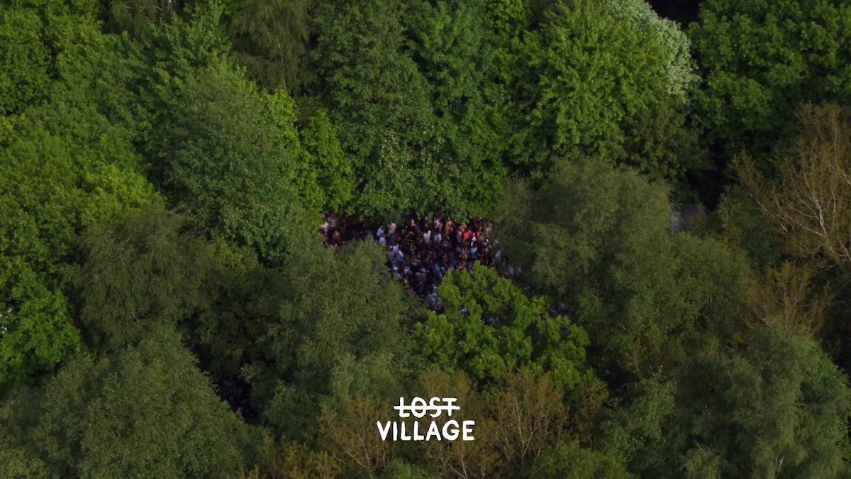Lost Village festival en angleterre dans la campagne en forêt musique Bonobo Jamie XXX