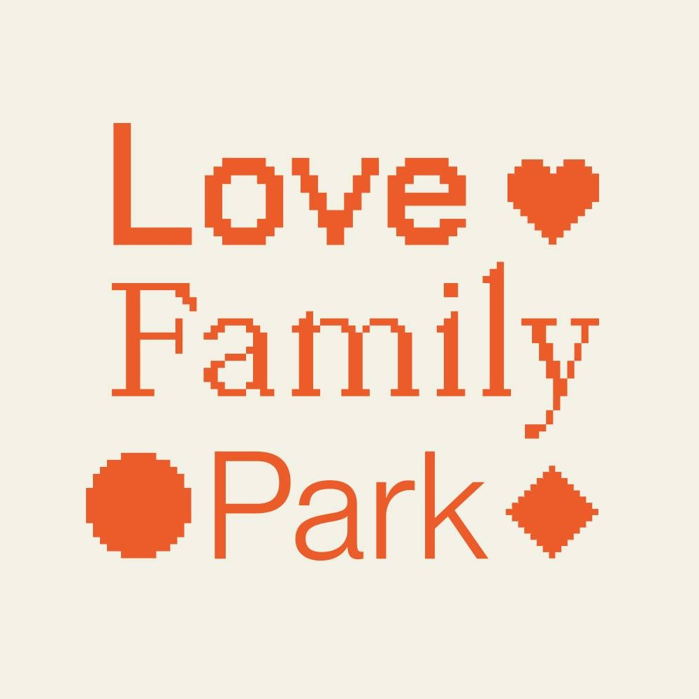 You are currently viewing Le festival techno en plein air Love Family Park revient après 4 ans d’existence avec un tout nouveau lieu et une programmation impressionnante