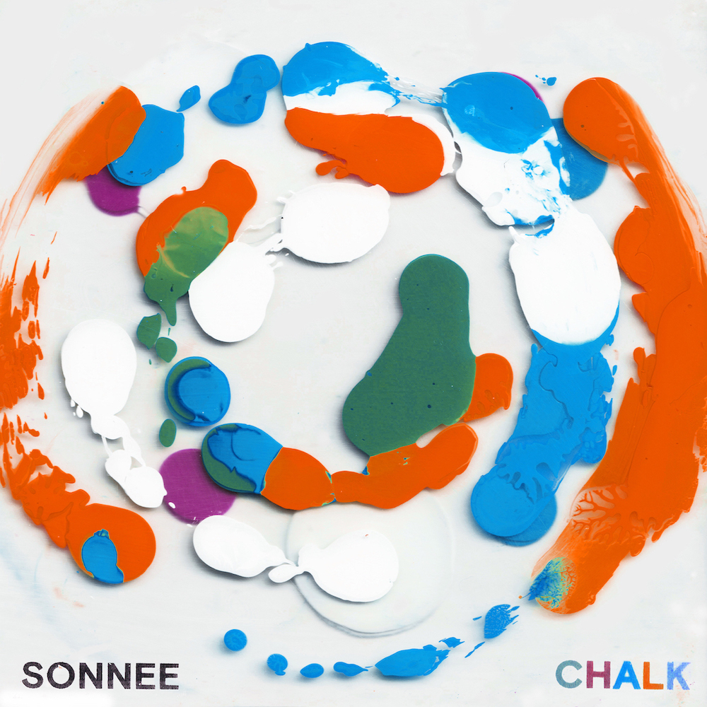 You are currently viewing Sonnee dévoile un EP nommé <em>Chalk</em>, avec le titre phare « Love Now, Again », via Attack Decay Sweet Release
