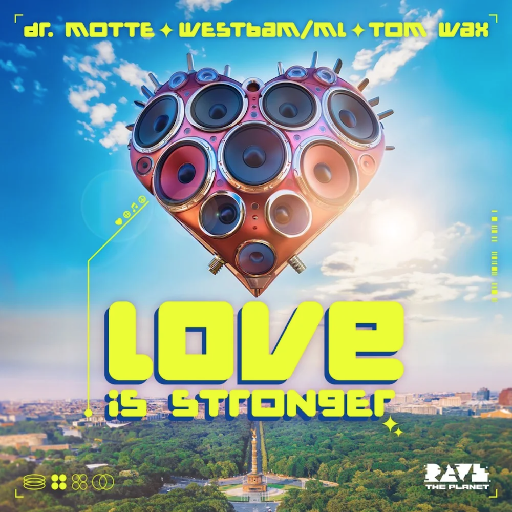 Lire la suite à propos de l’article Dr Motte, Westbam & Tom Wax dévoilent l’hymne 2024 pour la parade « Rave The Planet », intitulé « Love Is Stronger »