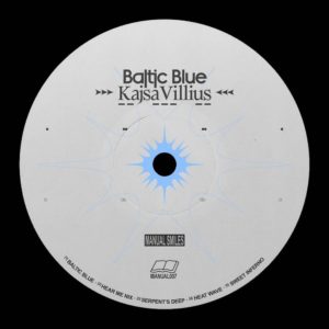 Lire la suite à propos de l’article Kajsa Villius sort un EP aux sons aquatiques et futuristes, <em>Baltic Blue</em>, via Manual Smiles