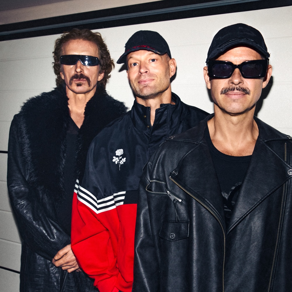 WhoMadeWho
